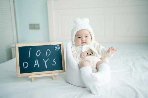 滁州宝宝喝奶哭闹